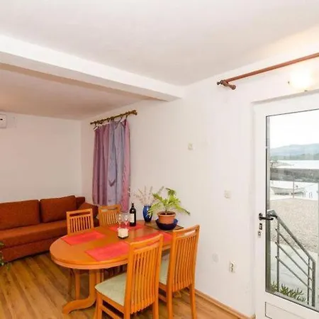 公寓 Ere Zuronja-one-bedroom With Sea View 3 Putniković