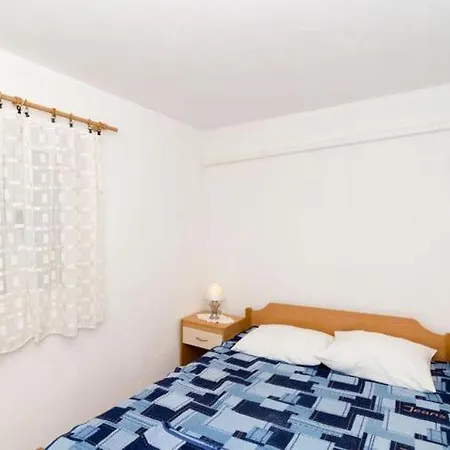 Ere Zuronja-one-bedroom With Sea View 3